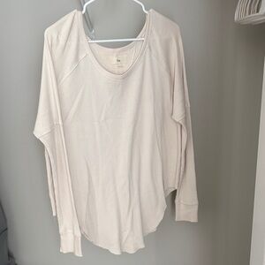 TNA Aritzia Soft Cream Long Sleeve Tee
